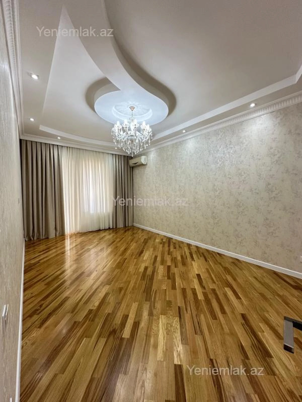 Satılır 2 otaqlı yeni tikili 74 m²