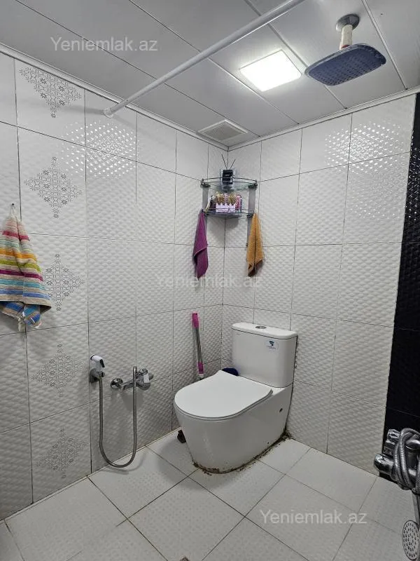 Satılır 3 otaqlı yeni tikili 75 m²
