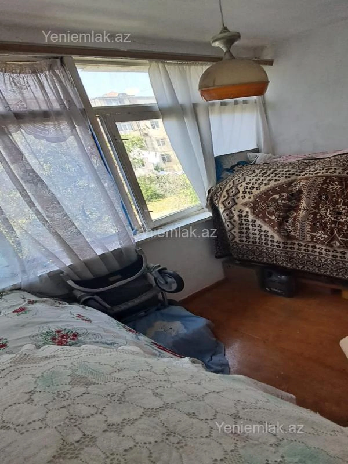 Satılır 4 otaqlı köhnə tikili 100 m²