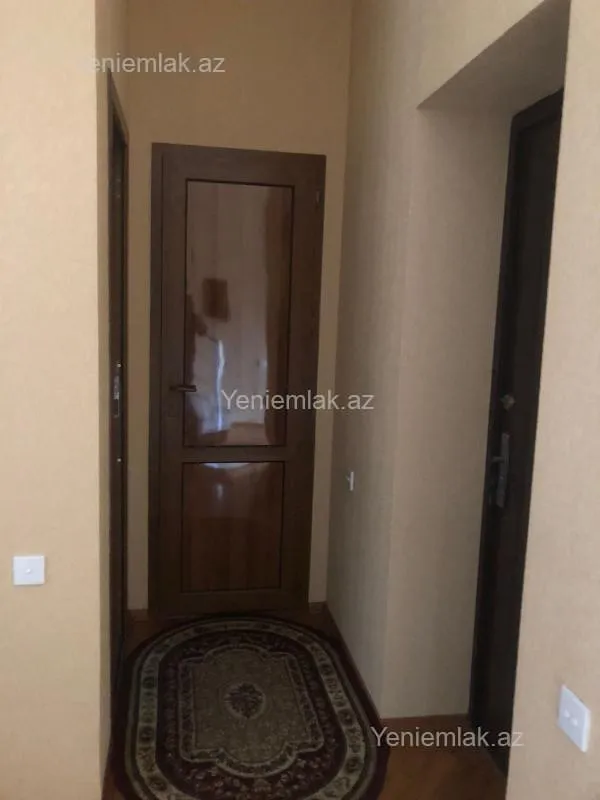 Satılır 5 otaqlı həyət evi 225 m²