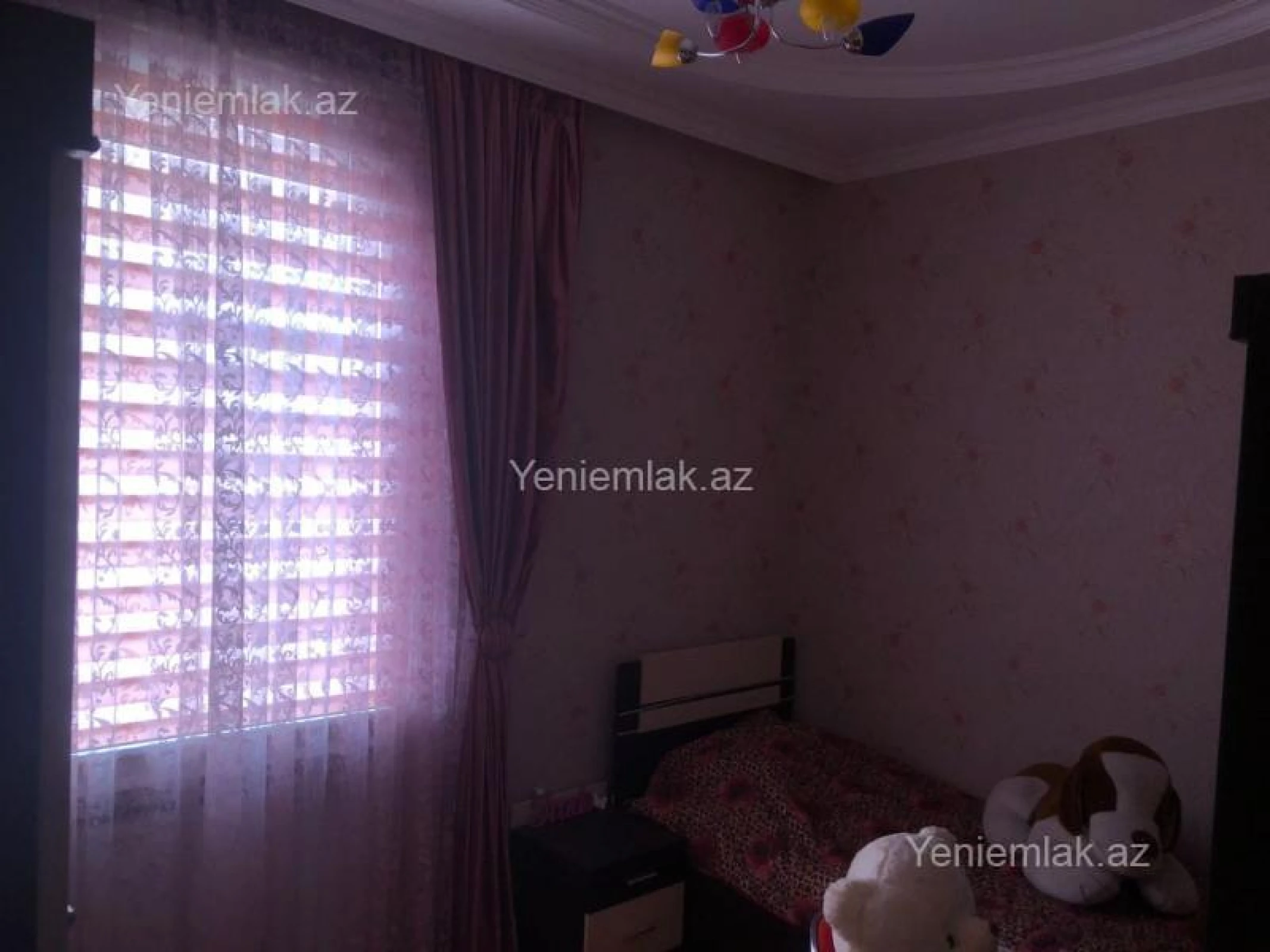 Satılır 5 otaqlı həyət evi 225 m²