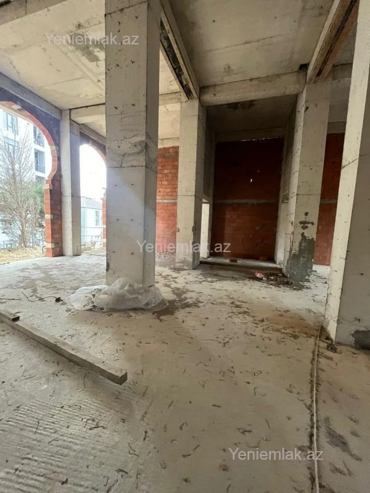 Satılır 1 otaqlı obyekt 50 m²