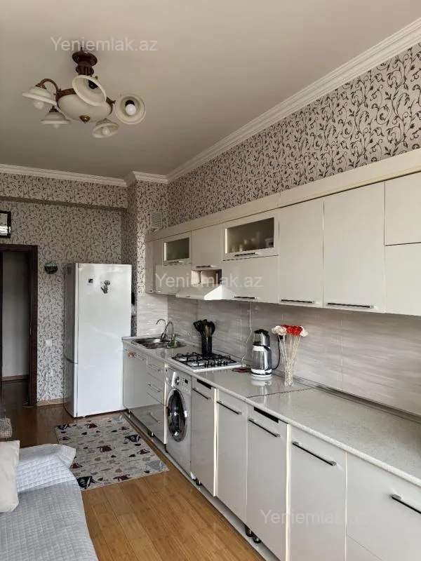 Satılır 3 otaqlı yeni tikili 91 m²