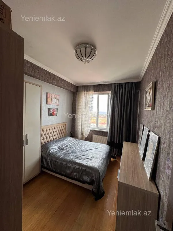 Satılır 3 otaqlı yeni tikili 91 m²