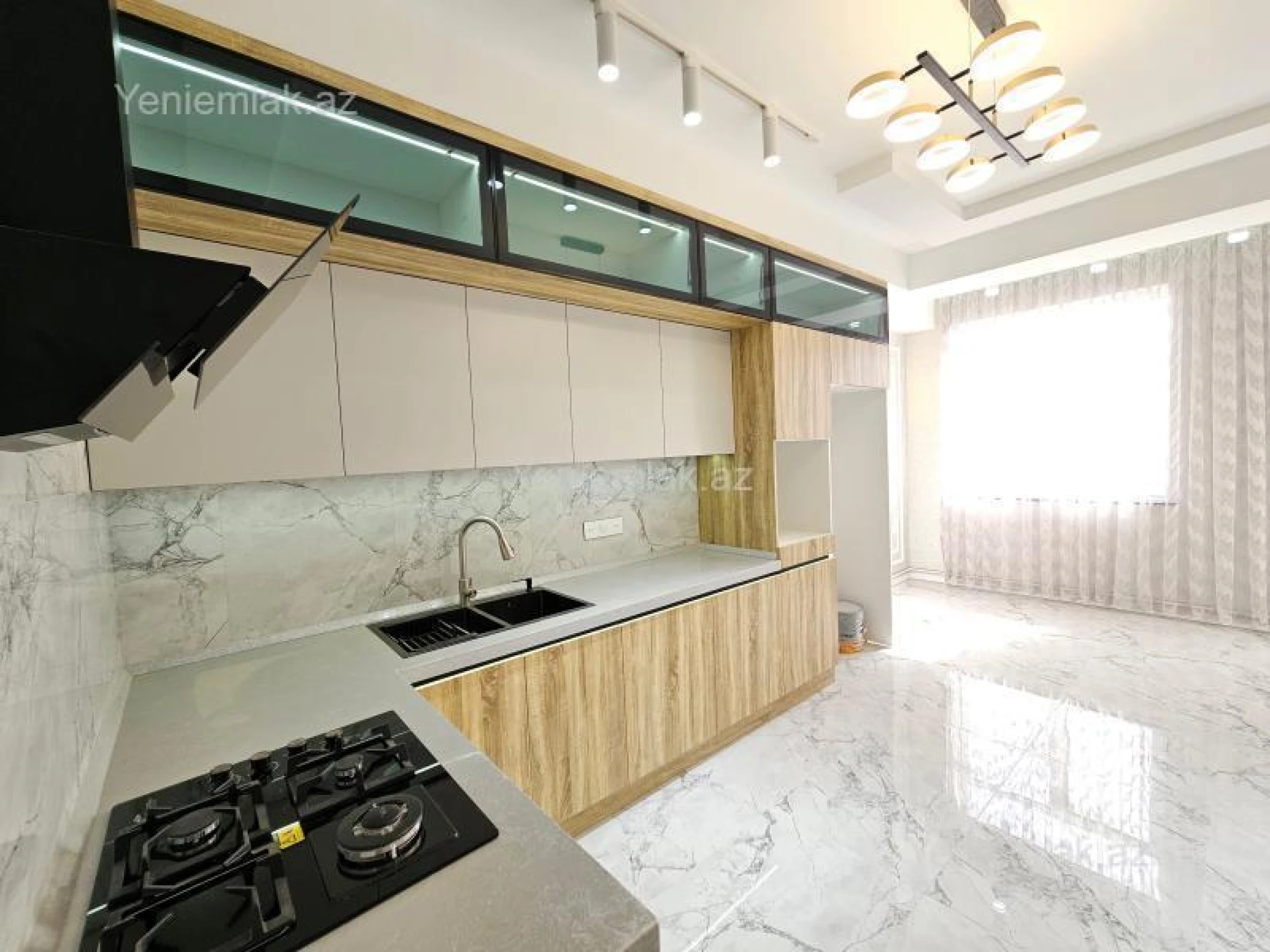 Satılır 3 otaqlı yeni tikili 120 m²