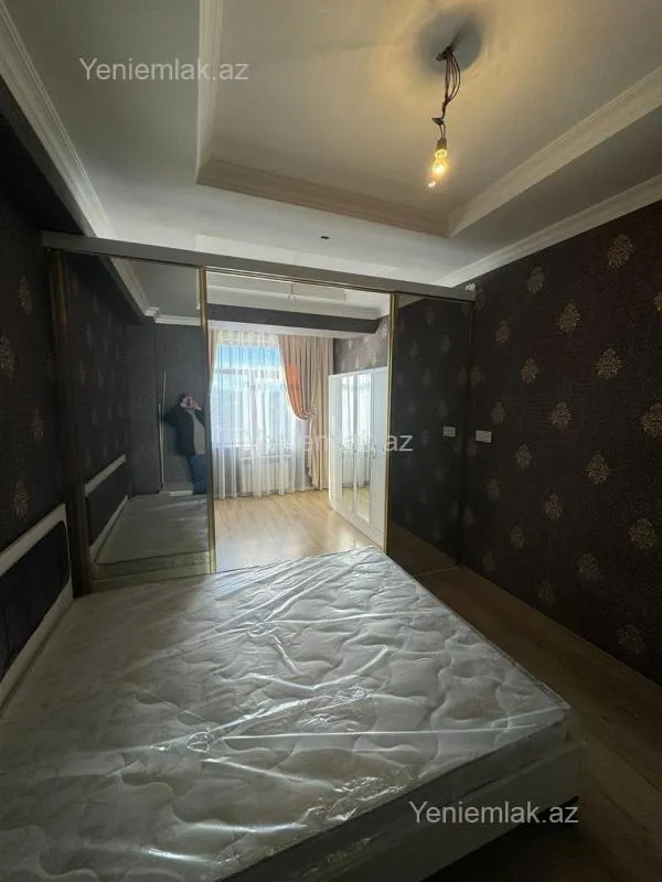 Satılır 3 otaqlı yeni tikili 97 m²