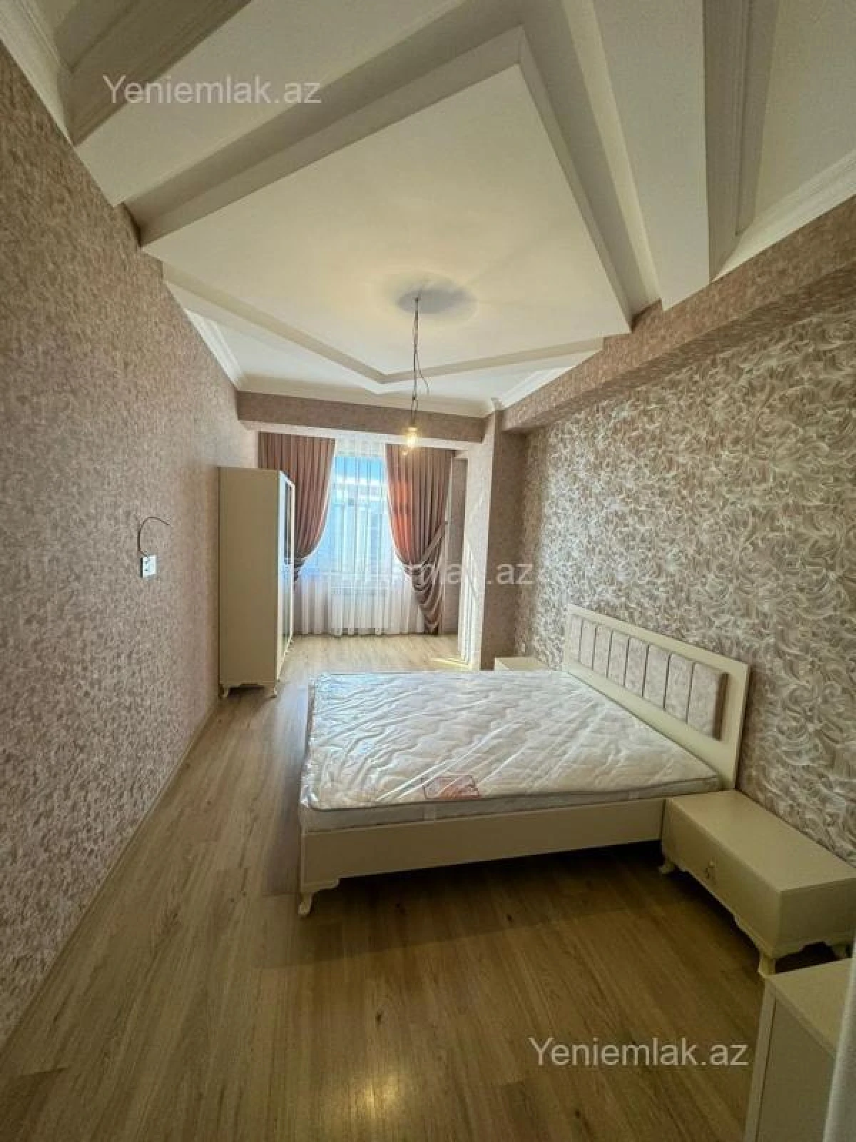 Satılır 3 otaqlı yeni tikili 97 m²