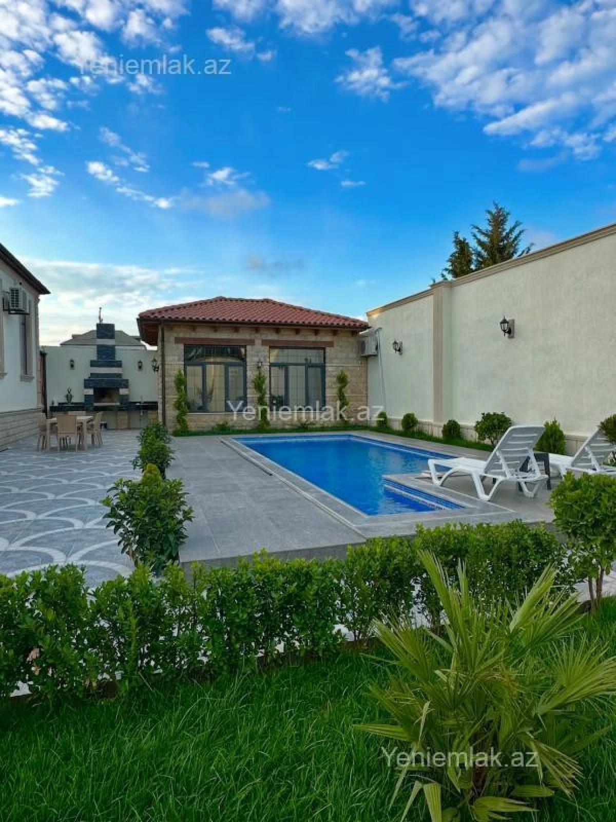 Satılır 5 otaqlı həyət evi 165 m²