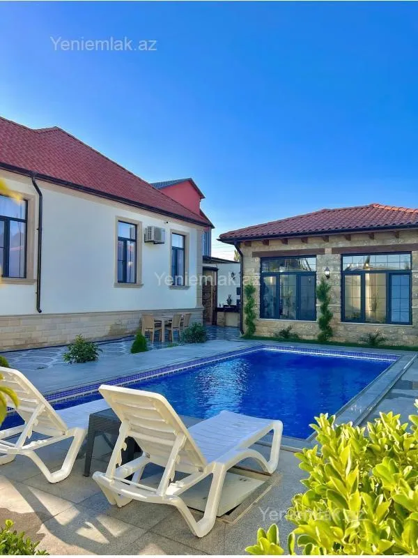 Satılır 5 otaqlı həyət evi 165 m²