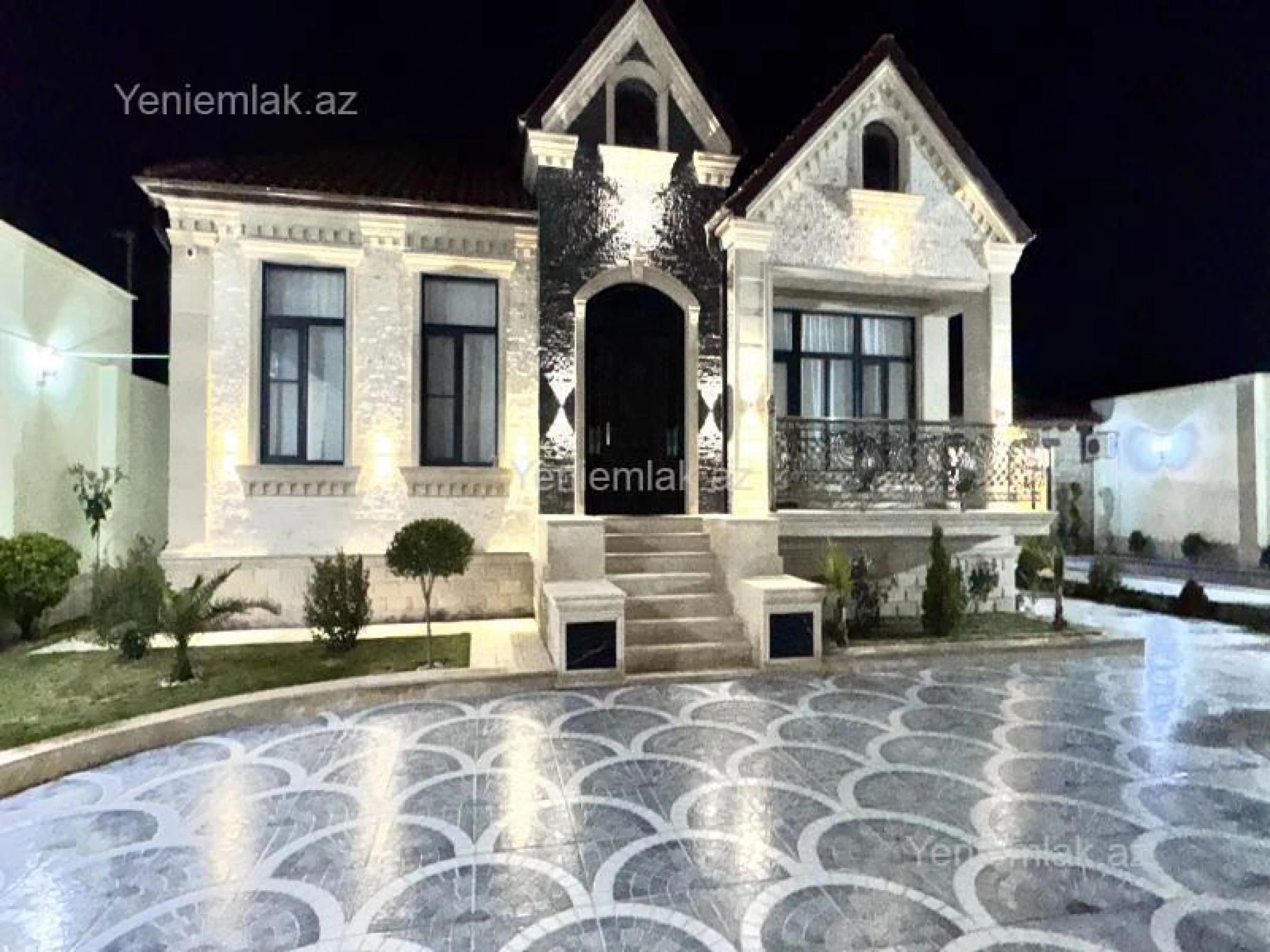 Satılır 5 otaqlı həyət evi 165 m²