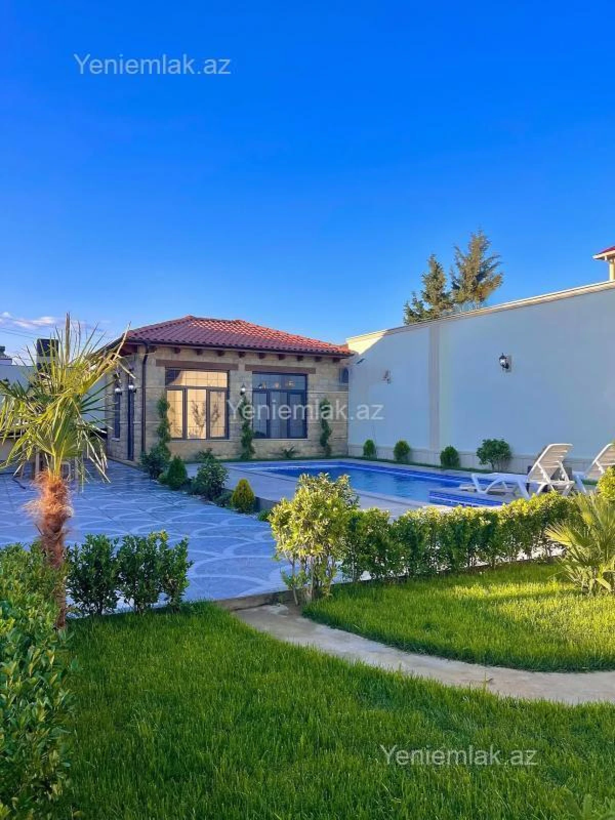 Satılır 5 otaqlı həyət evi 165 m²