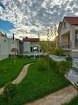 Satılır 5 otaqlı həyət evi 165 m²