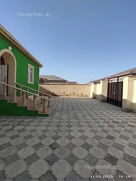 Satılır 4 otaqlı həyət evi 100 m²