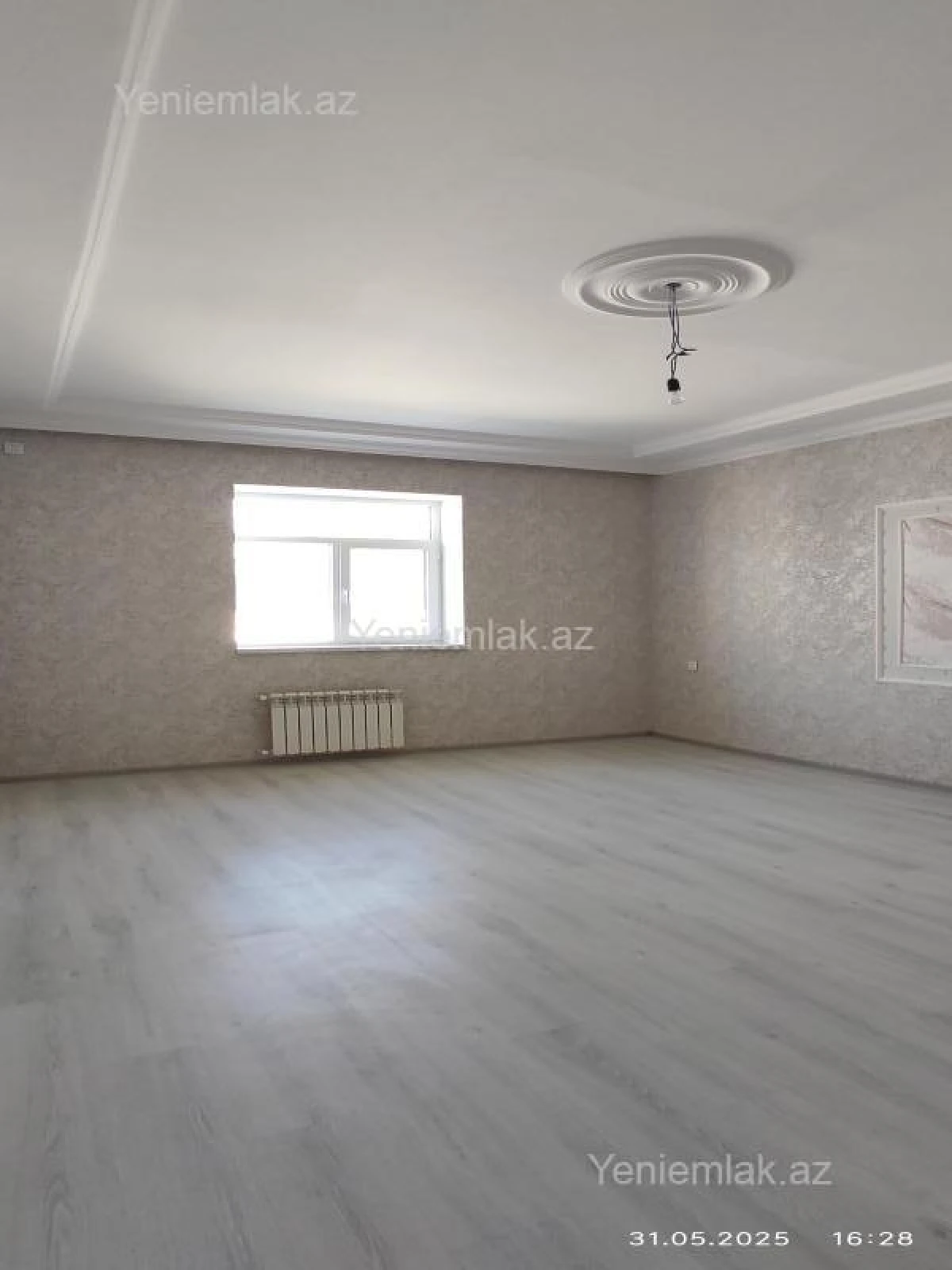 Satılır 4 otaqlı həyət evi 100 m²