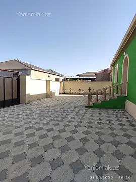 Satılır 4 otaqlı həyət evi 100 m²