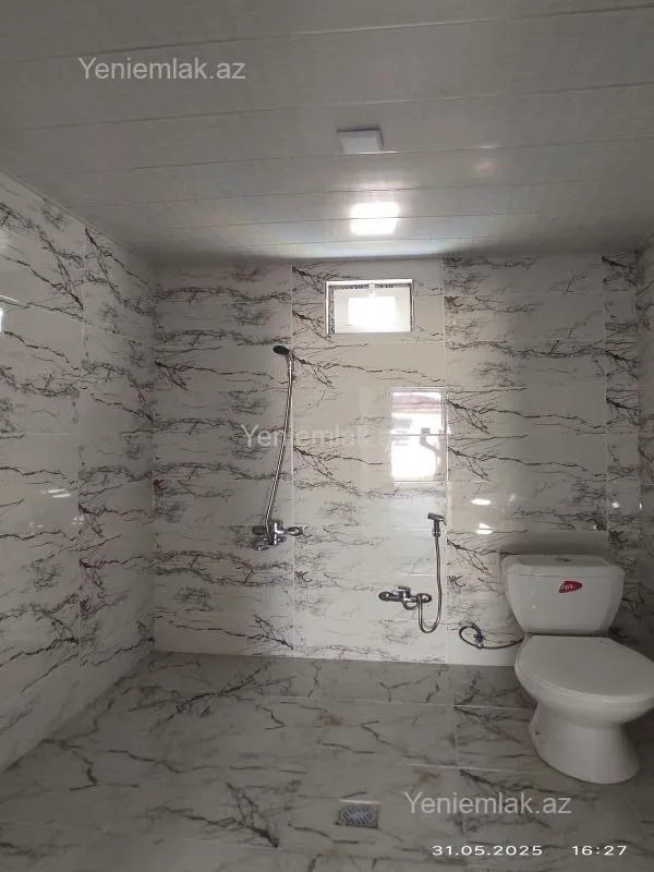 Satılır 4 otaqlı həyət evi 100 m²