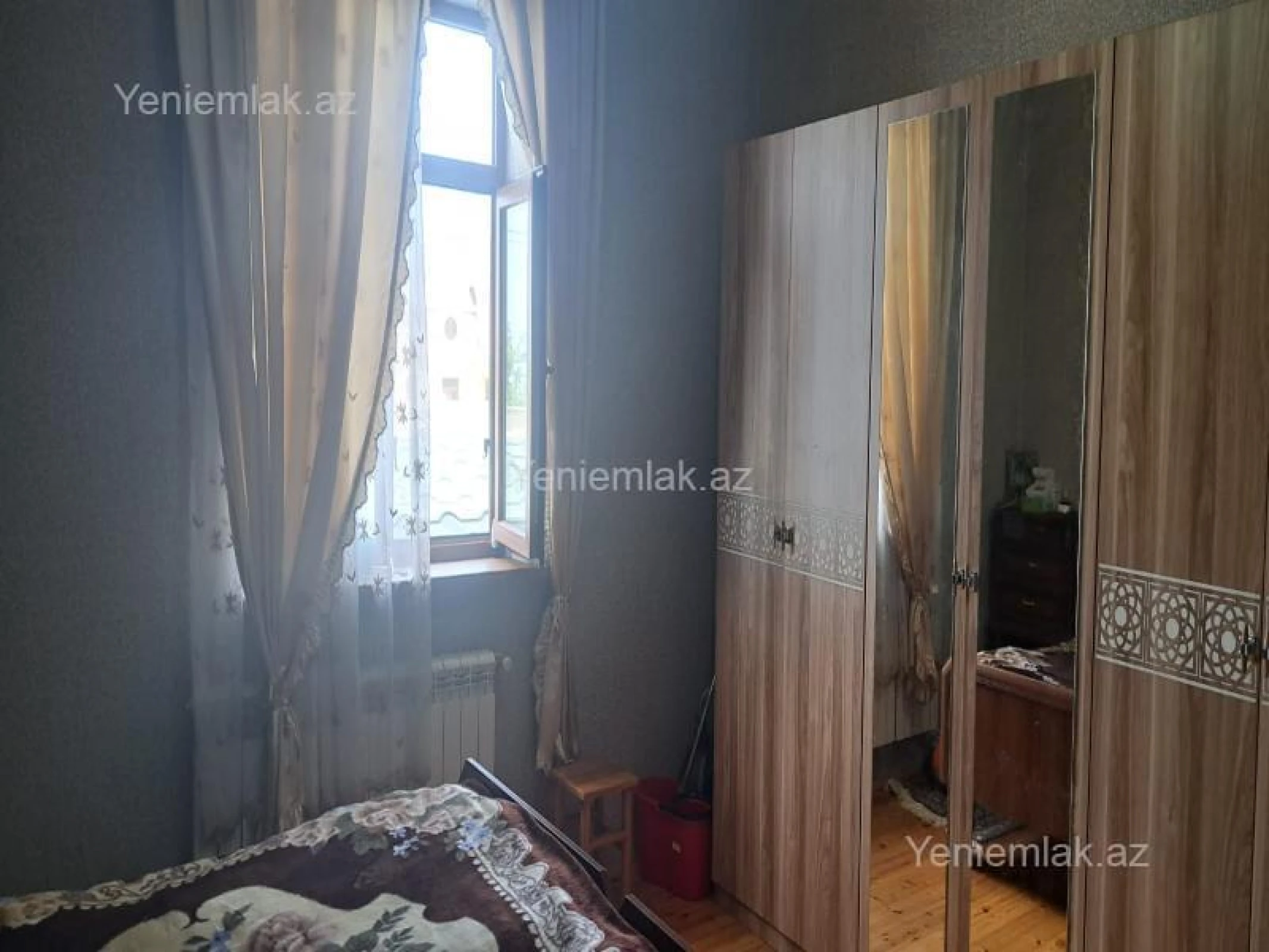 Satılır 4 otaqlı həyət evi 150 m²