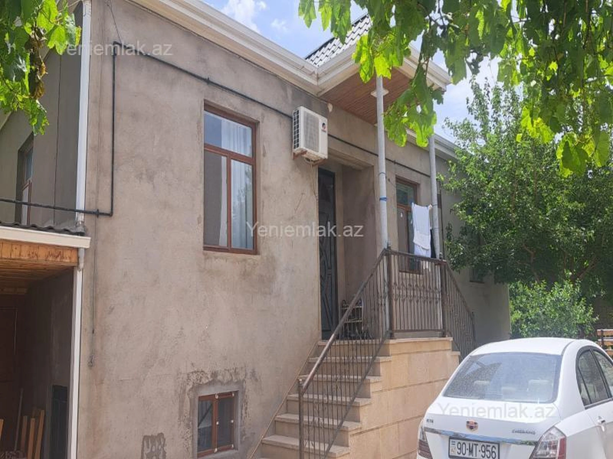 Satılır 4 otaqlı həyət evi 150 m²