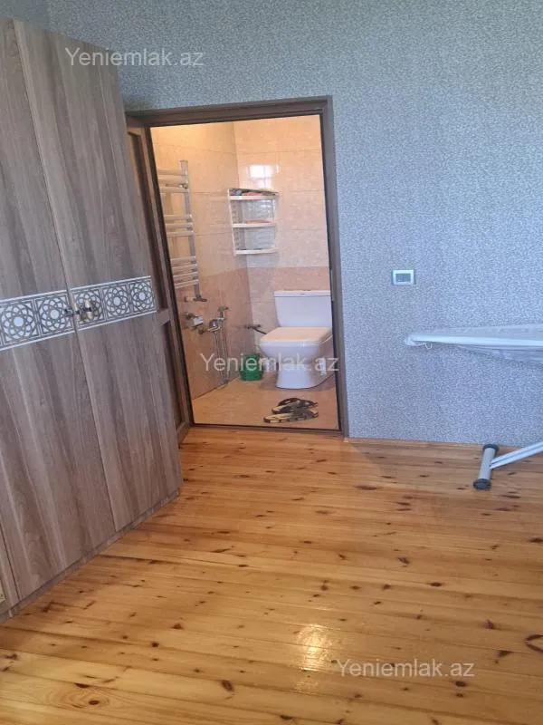Satılır 4 otaqlı həyət evi 150 m²