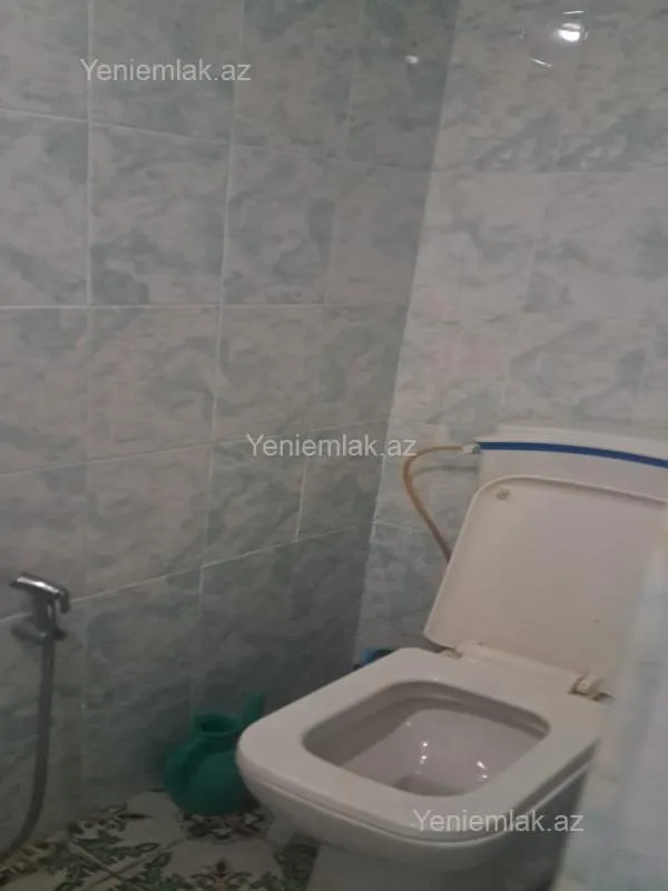 Satılır 4 otaqlı həyət evi 150 m²