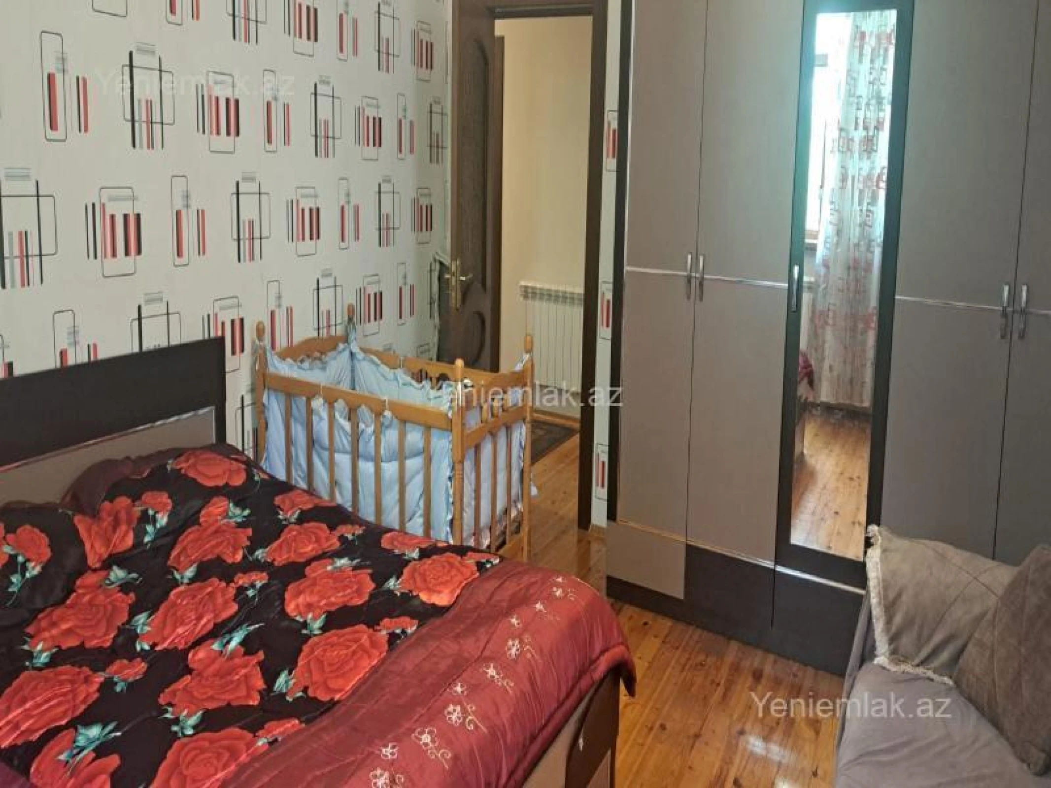 Satılır 4 otaqlı həyət evi 150 m²