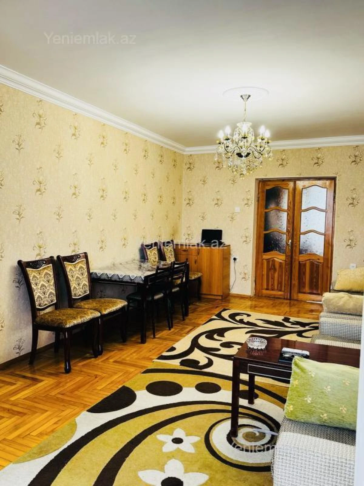 Satılır 3 otaqlı köhnə tikili 85 m²