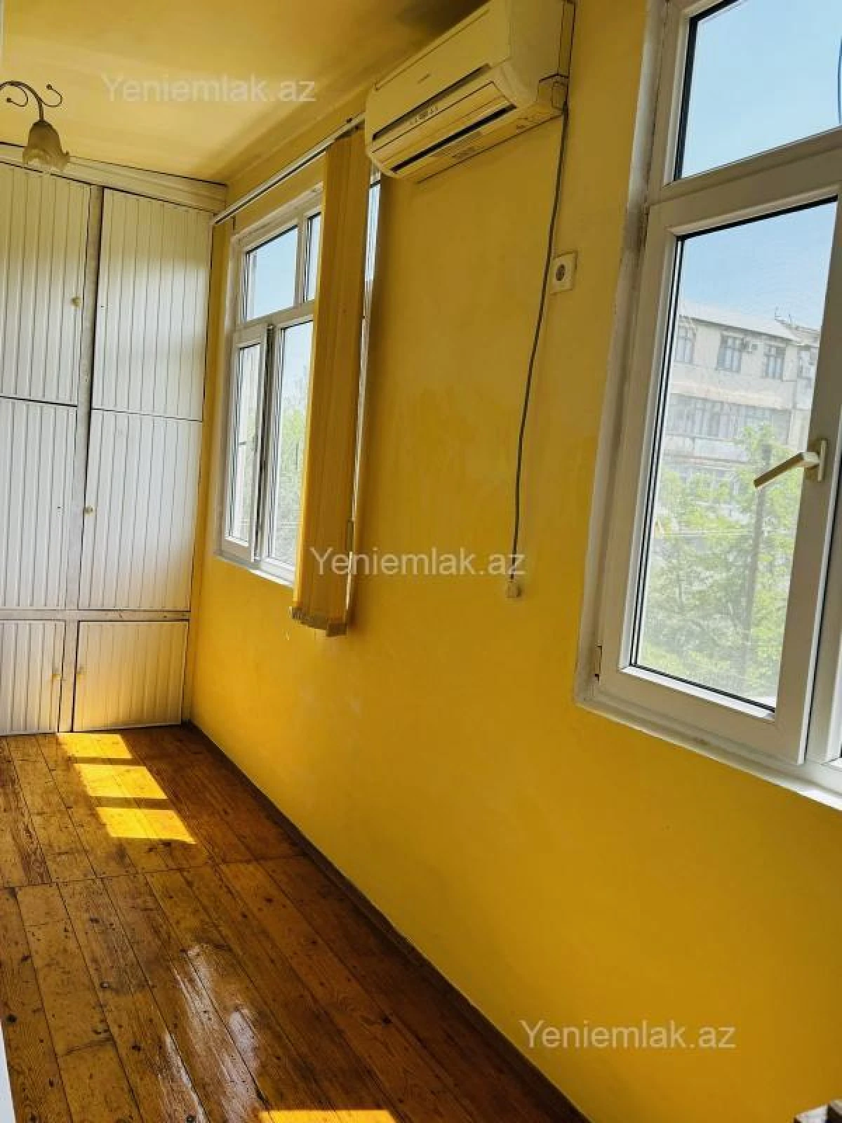 Satılır 3 otaqlı köhnə tikili 85 m²