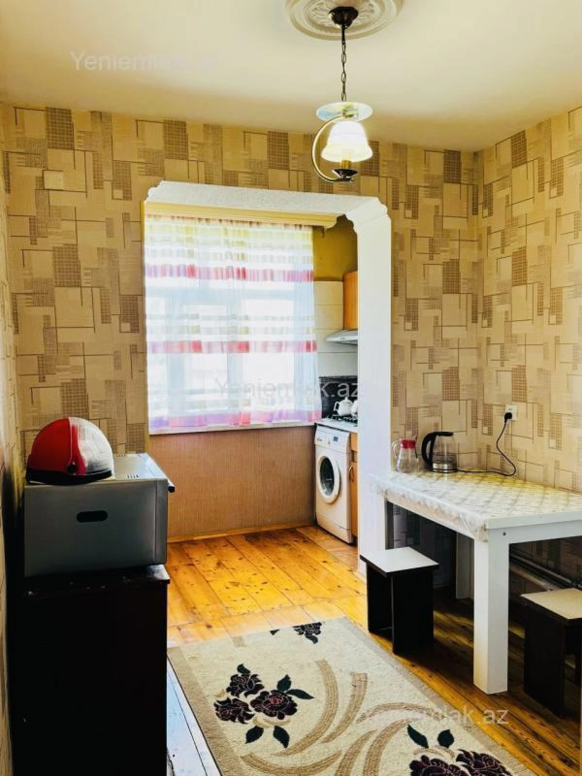 Satılır 3 otaqlı köhnə tikili 85 m²