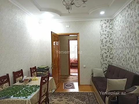 Satılır 2 otaqlı köhnə tikili 55 m²