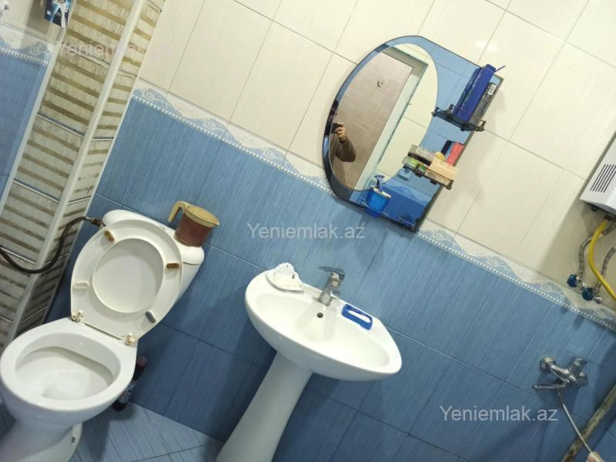 Satılır 2 otaqlı köhnə tikili 55 m²