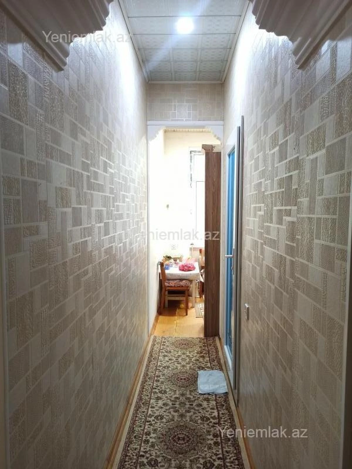 Satılır 2 otaqlı köhnə tikili 55 m²