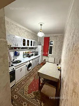 Satılır 3 otaqlı köhnə tikili 68 m²