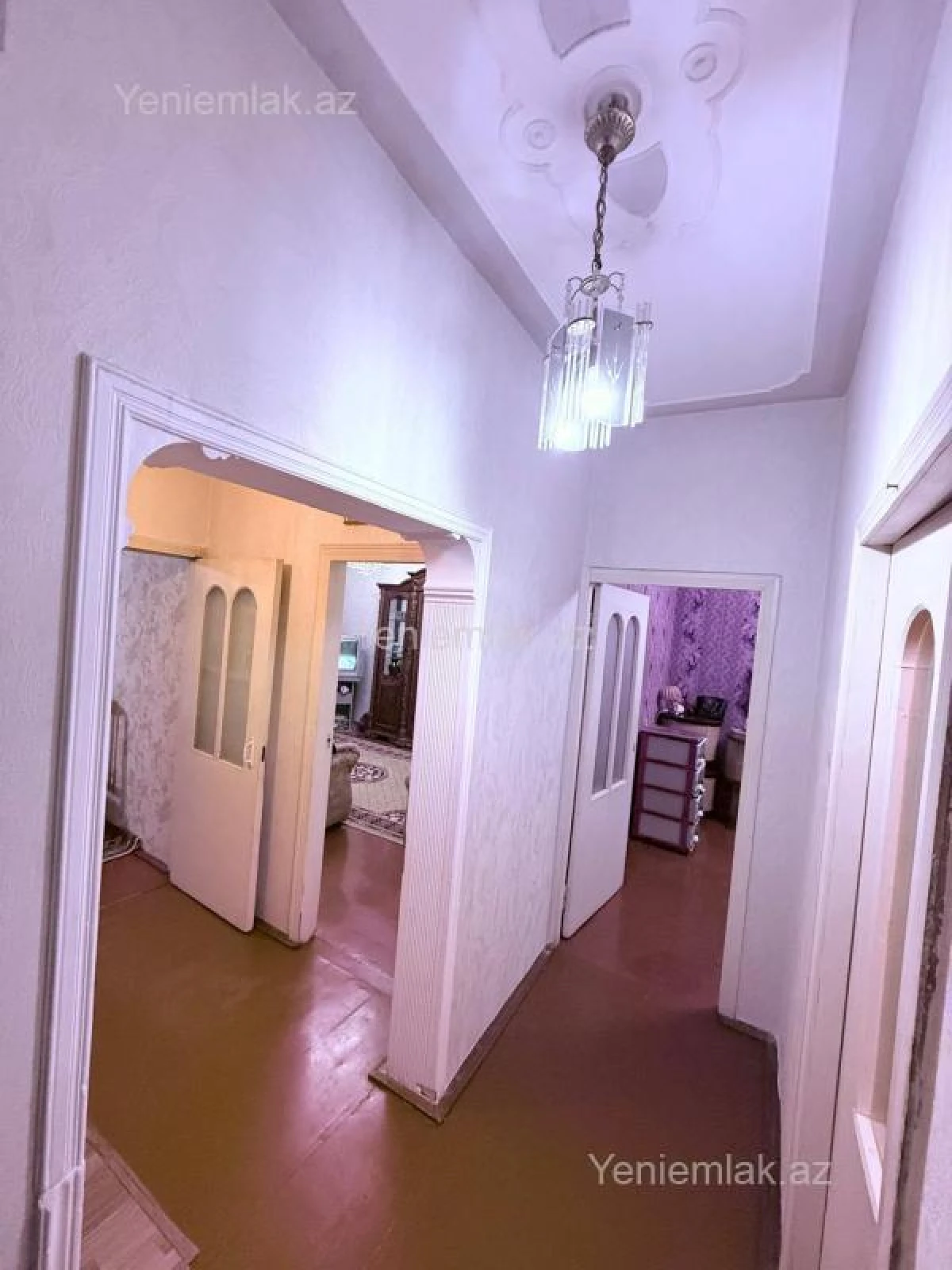 Satılır 3 otaqlı köhnə tikili 68 m²