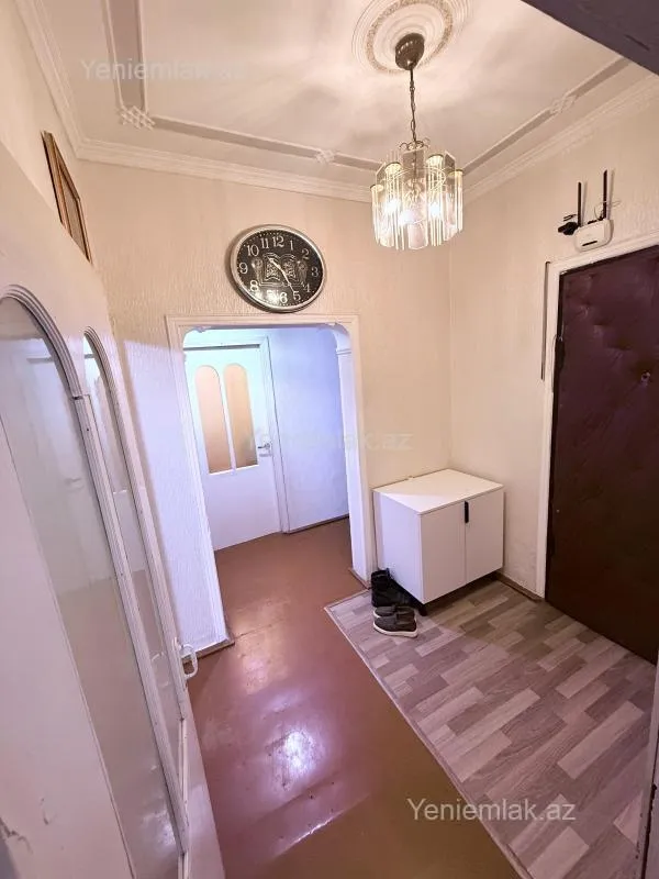 Satılır 3 otaqlı köhnə tikili 68 m²