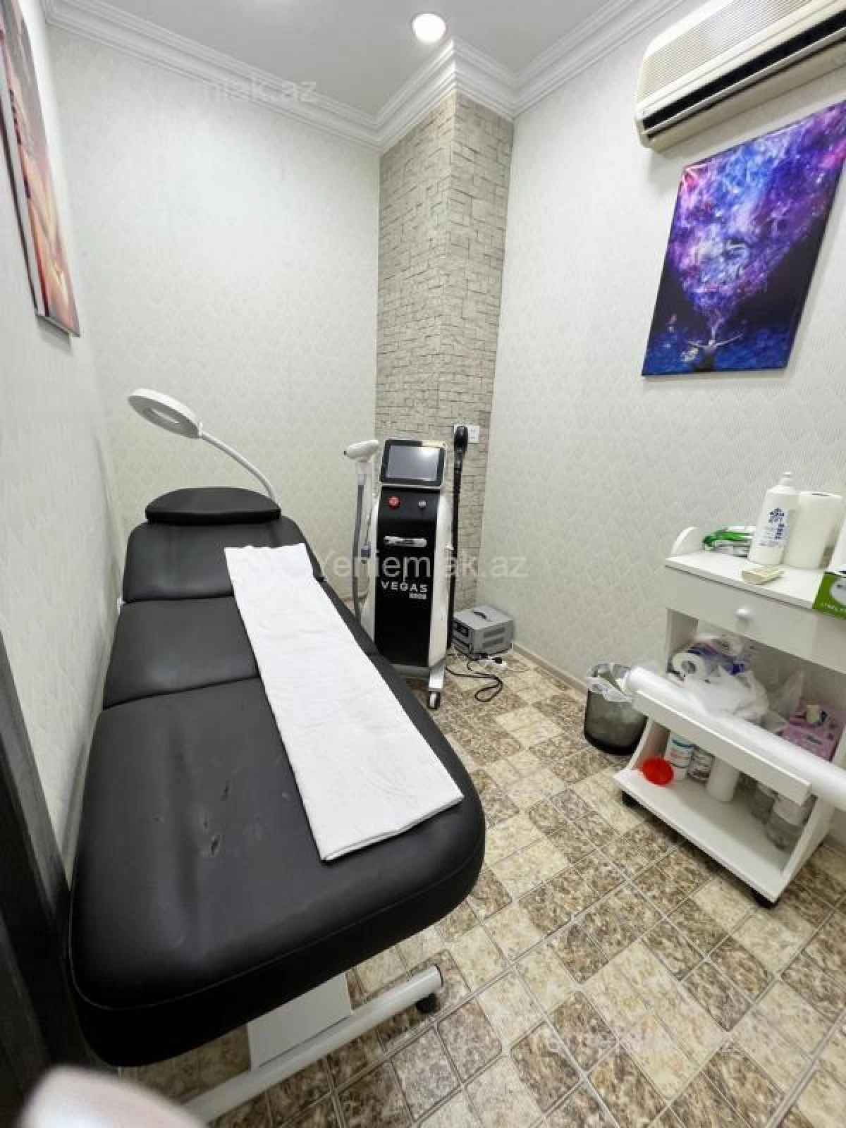 Satılır 3 otaqlı obyekt 100 m²