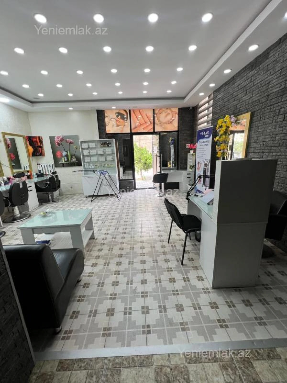 Satılır 3 otaqlı obyekt 100 m²