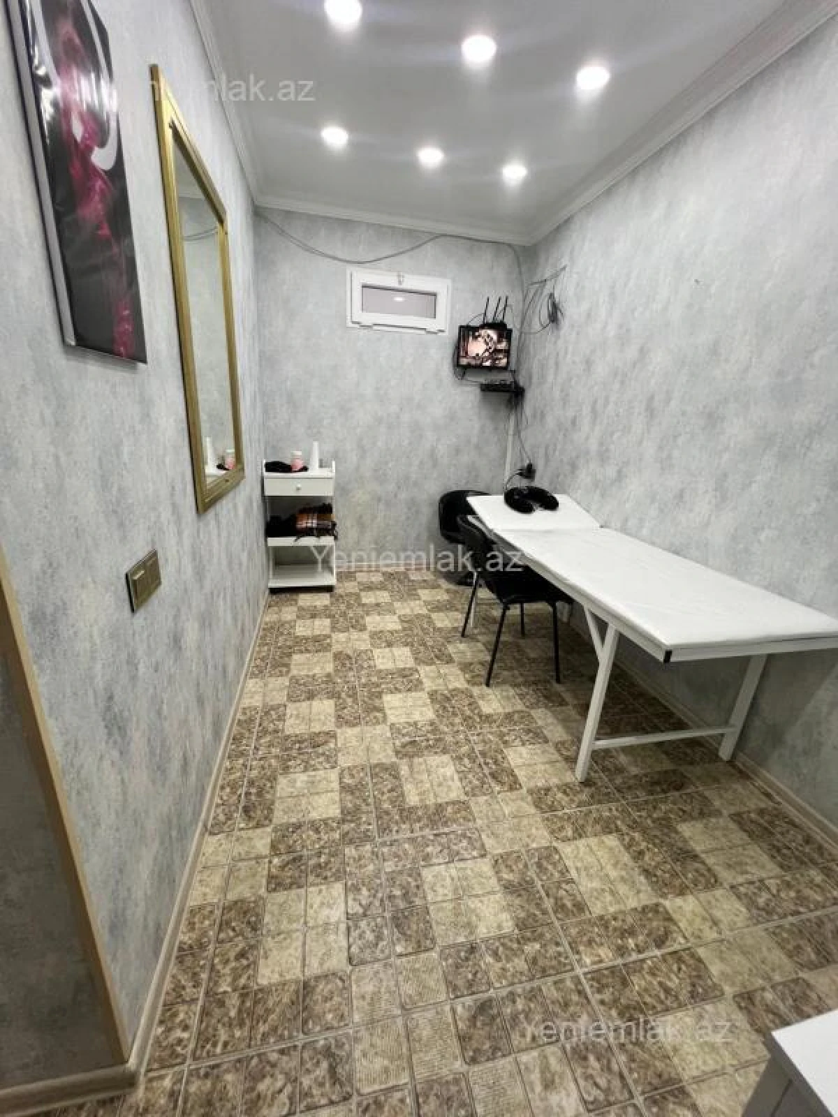 Satılır 3 otaqlı obyekt 100 m²