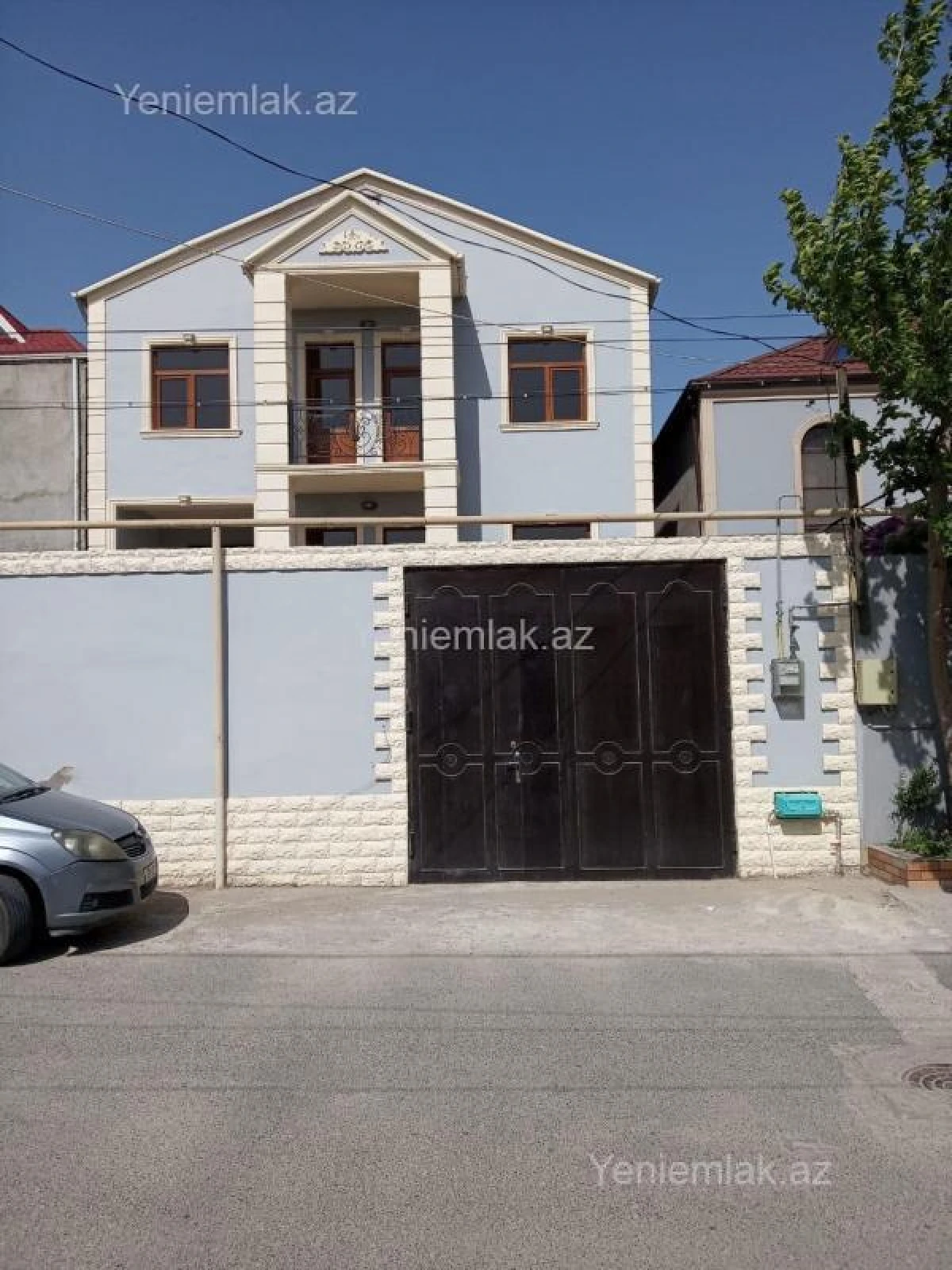 Satılır 5 otaqlı həyət evi 254 m²