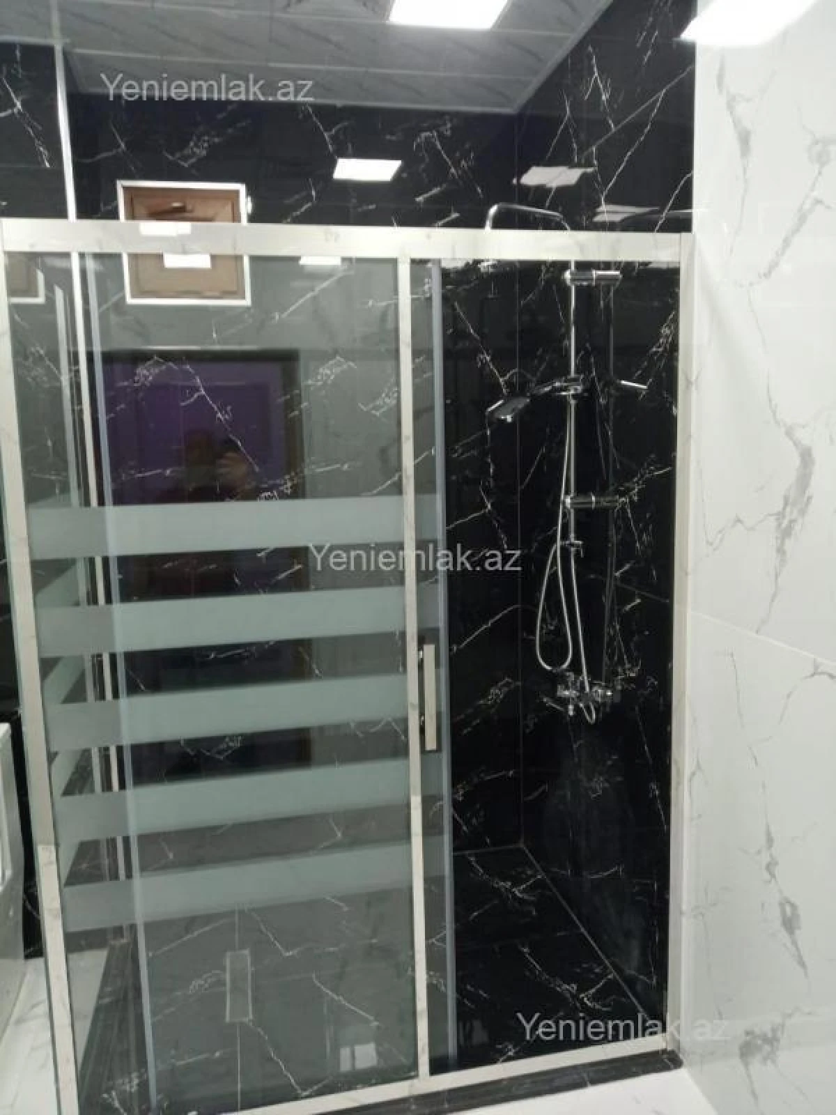 Satılır 5 otaqlı həyət evi 254 m²