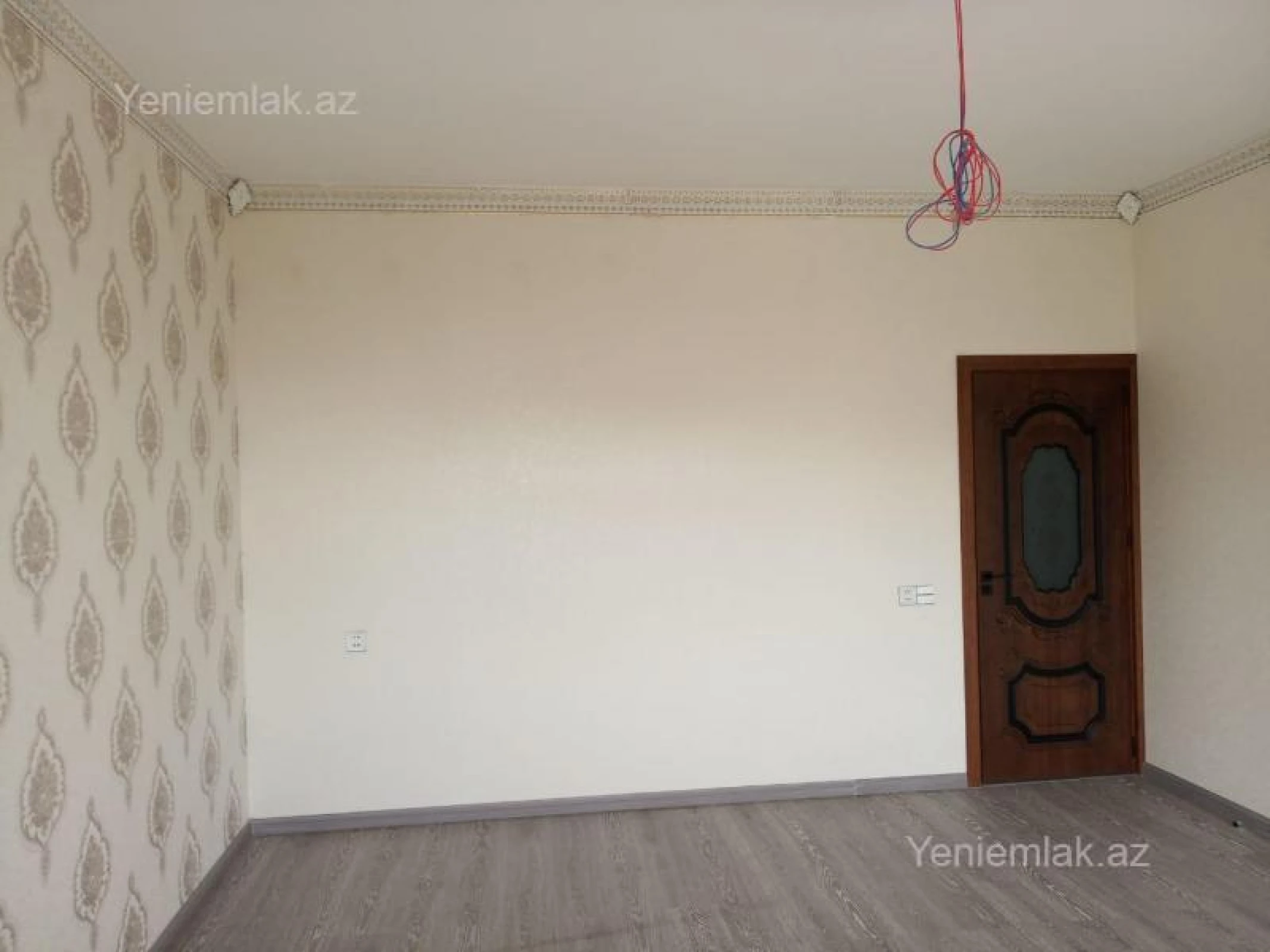Satılır 5 otaqlı həyət evi 254 m²