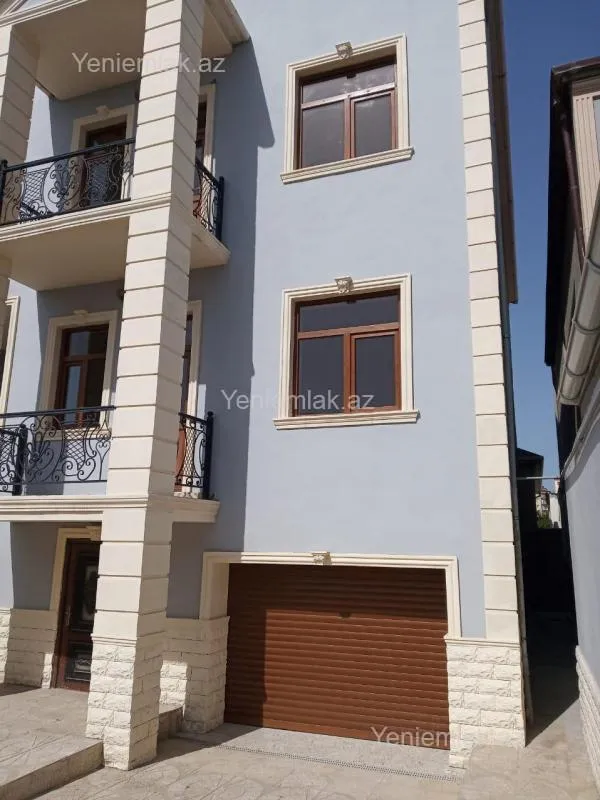 Satılır 5 otaqlı həyət evi 254 m²