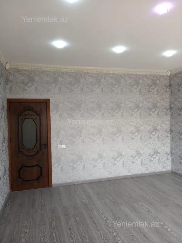 Satılır 5 otaqlı həyət evi 254 m²