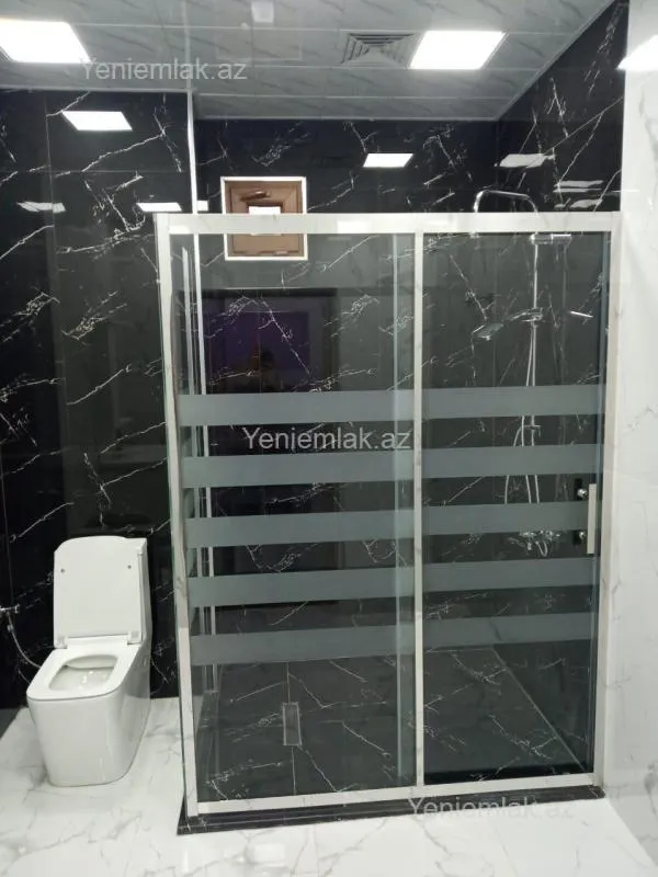 Satılır 5 otaqlı həyət evi 254 m²