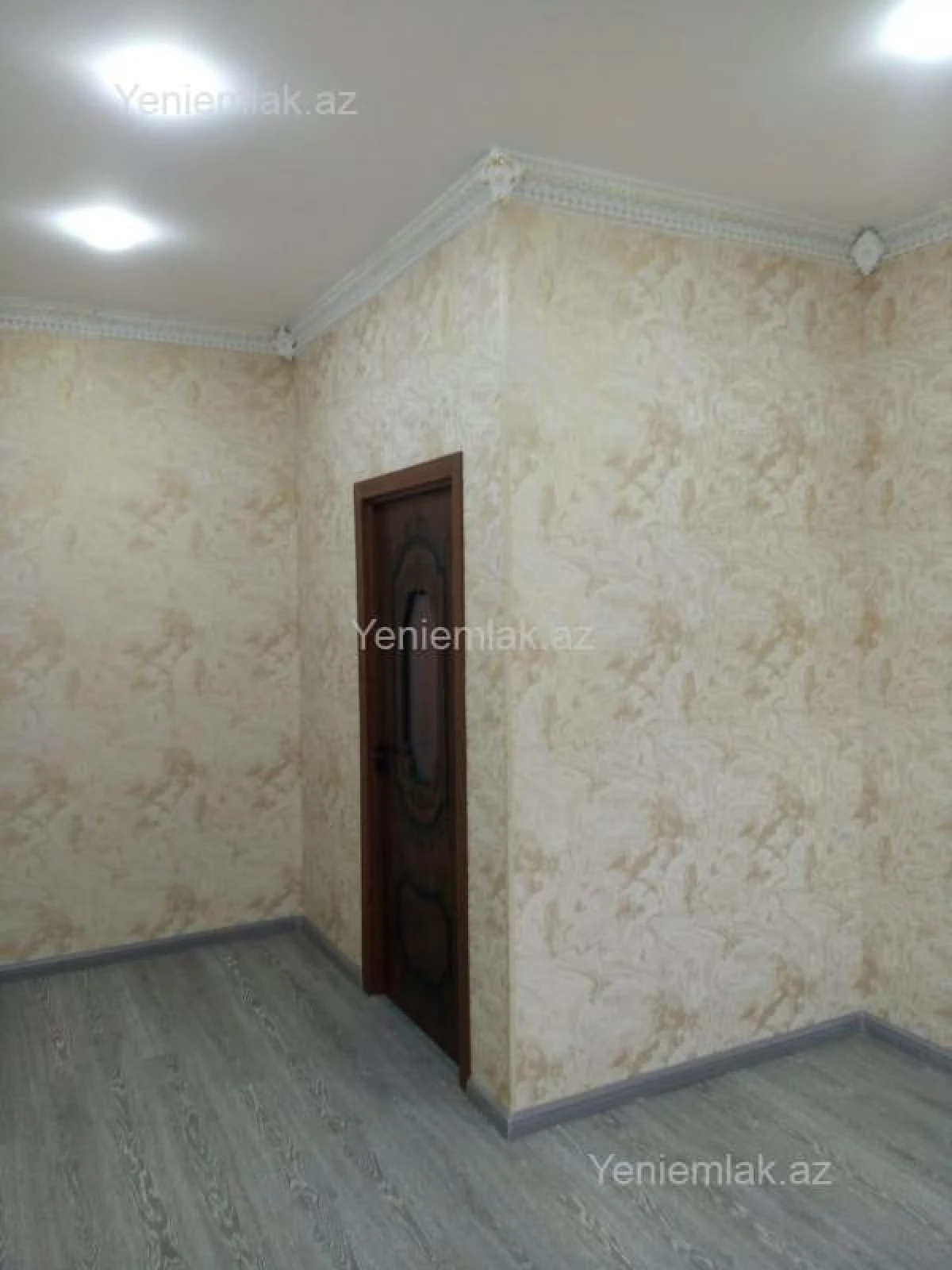 Satılır 5 otaqlı həyət evi 254 m²