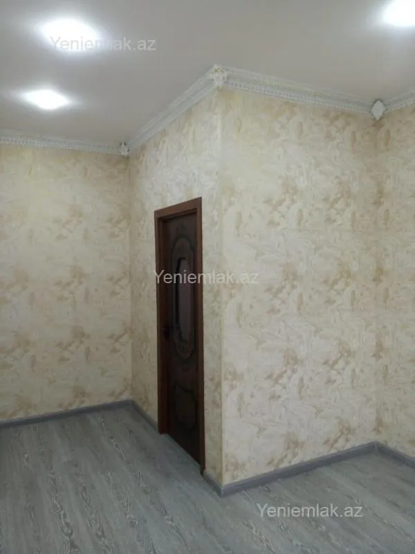 Satılır 5 otaqlı həyət evi 254 m²