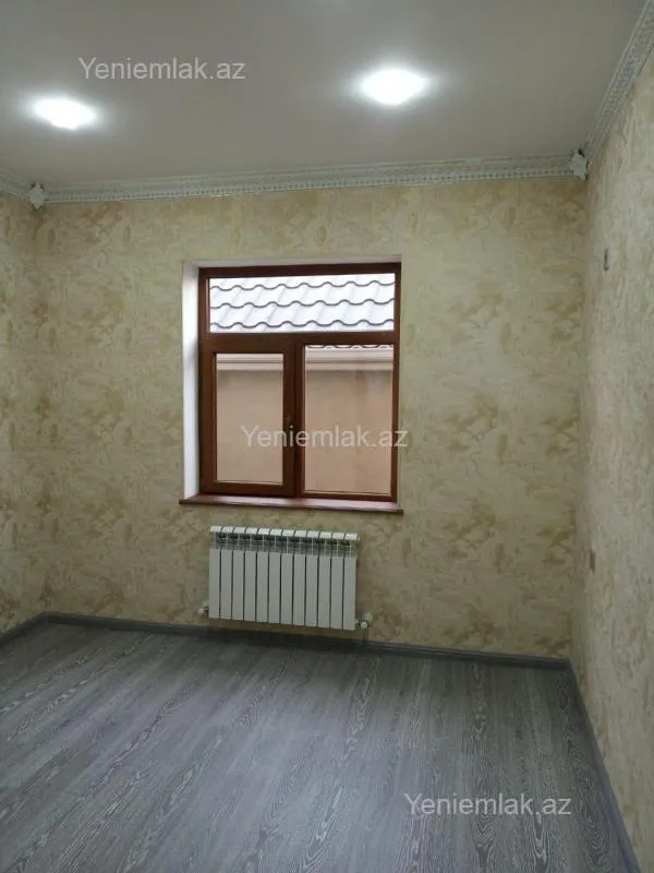 Satılır 5 otaqlı həyət evi 254 m²