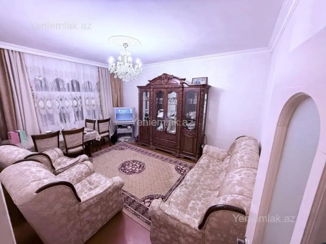 Satılır 3 otaqlı köhnə tikili 68 m²