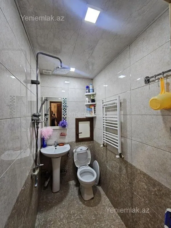 Satılır 2 otaqlı yeni tikili 38 m²
