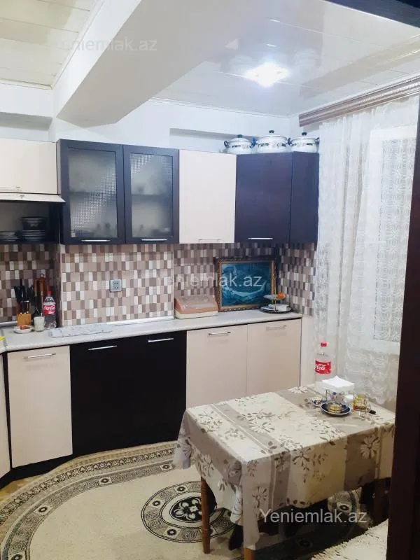 Satılır 2 otaqlı yeni tikili 82 m²