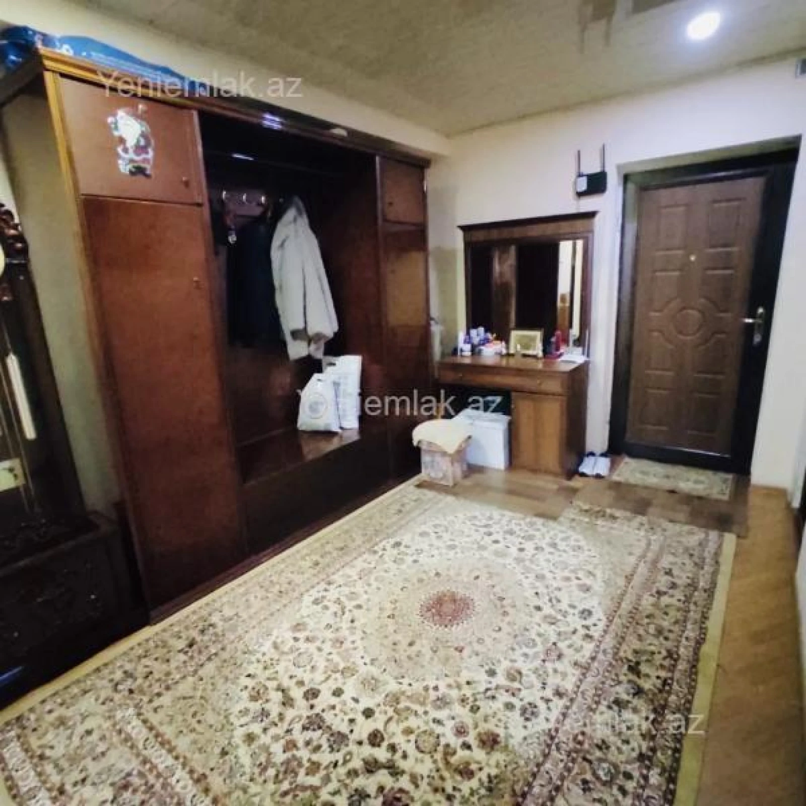 Satılır 2 otaqlı yeni tikili 82 m²